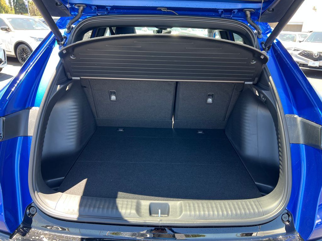 Thumbnail: 2025 Acura ADX - 23