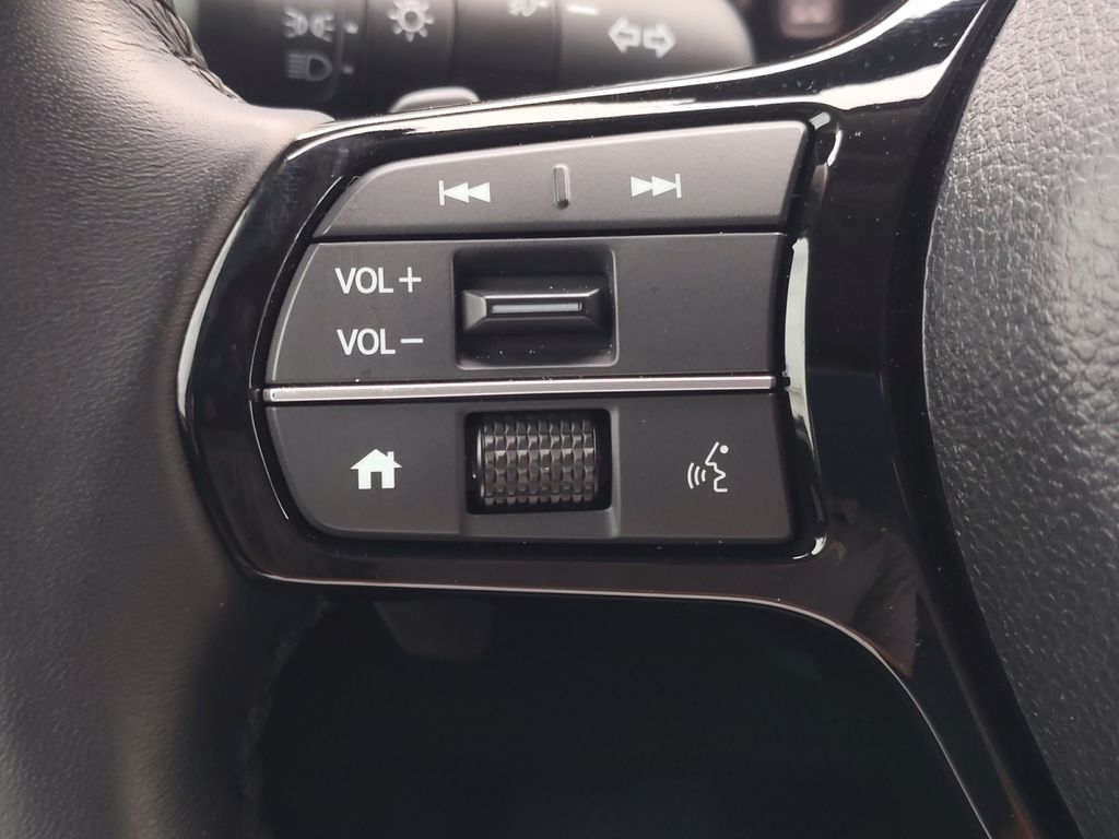 Used Car 2025 Honda Pilot  Touring For Sale Under $50,000 In Austin, Texas