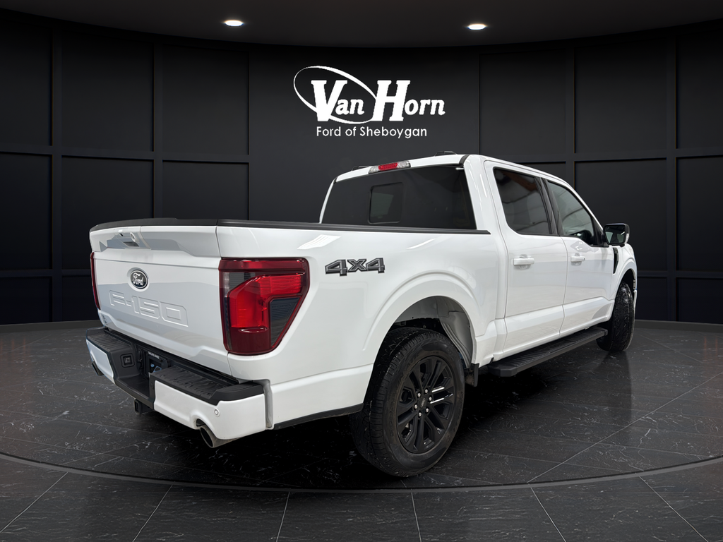 Used 2025 Oxford White Ford XLT image 3