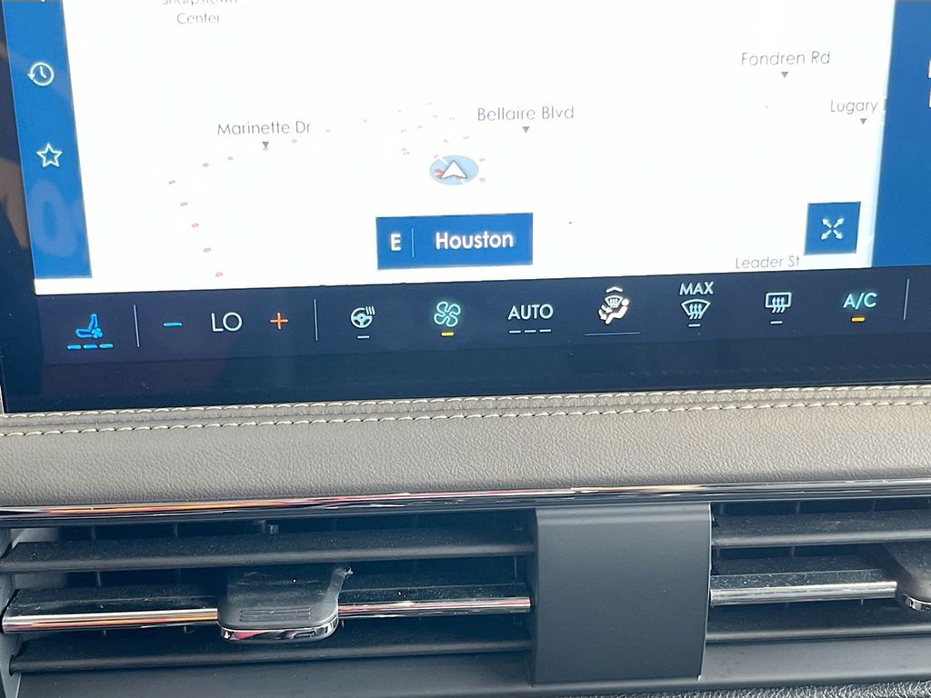 2023 Lincoln Corsair Reserve White at Monument Chevrolet