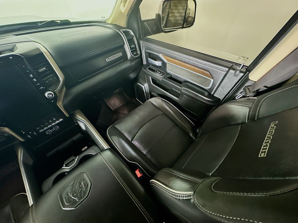 Used 2022 Black Ram Laramie image 11