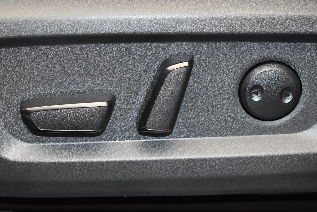 Thumbnail: 2026 Nissan Rogue - 14