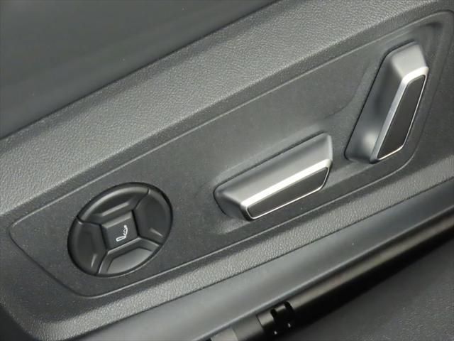 Thumbnail: 2025 Audi S5 - 30