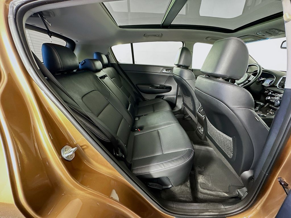 Thumbnail: 2020 Kia Sportage - 28