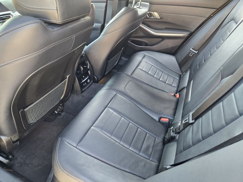 2019 BMW 3 Series 330i - Photo 30