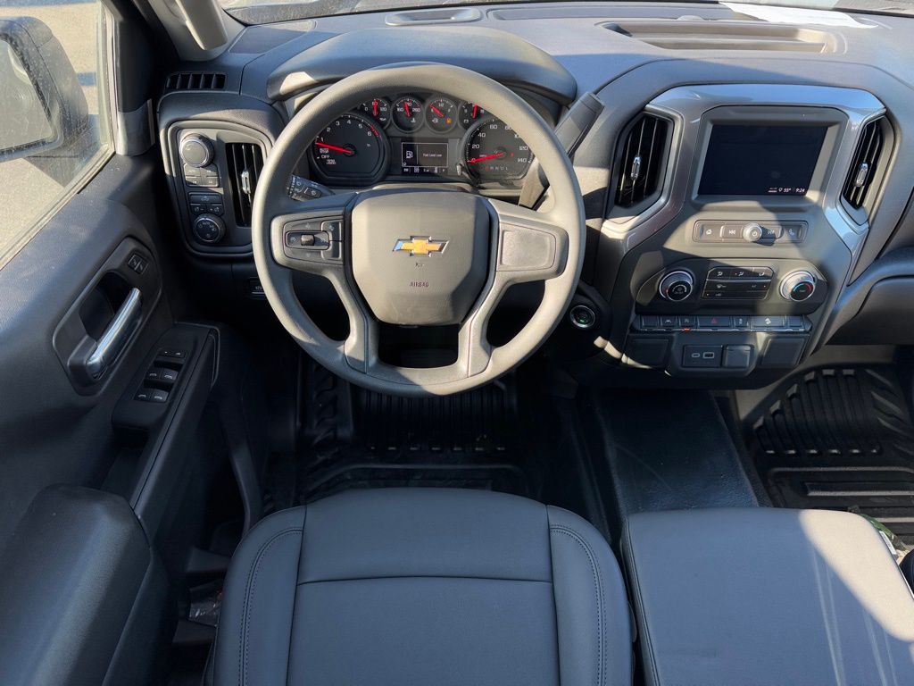 2025 Chevrolet Silverado 1500 WT 17