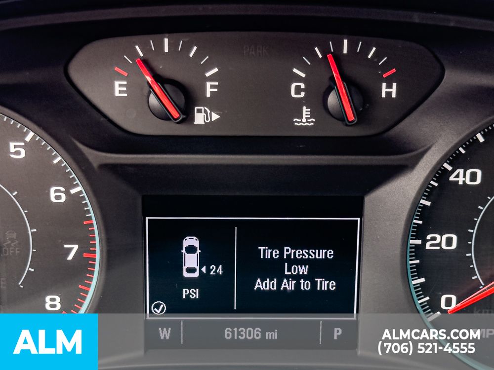 Used 2024 White Chevrolet LT image 27