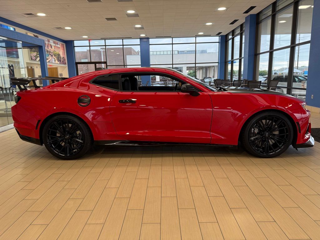 2023 Chevrolet Camaro ZL1 6
