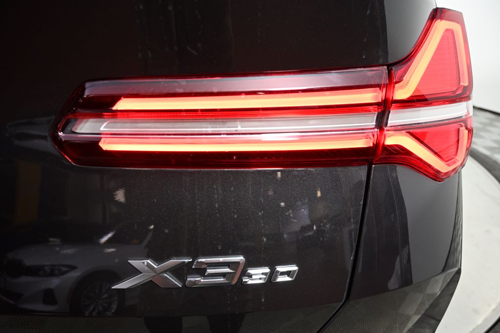 2025 BMW X3 3.0i 11