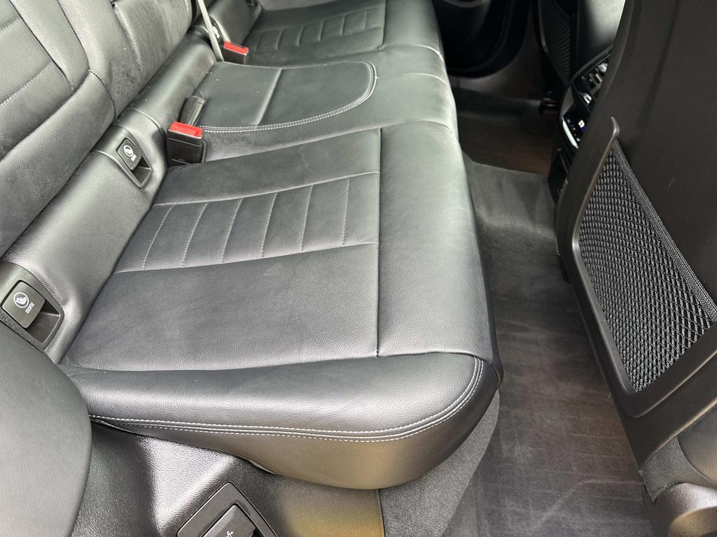 Thumbnail: 2023 BMW X4 - 26