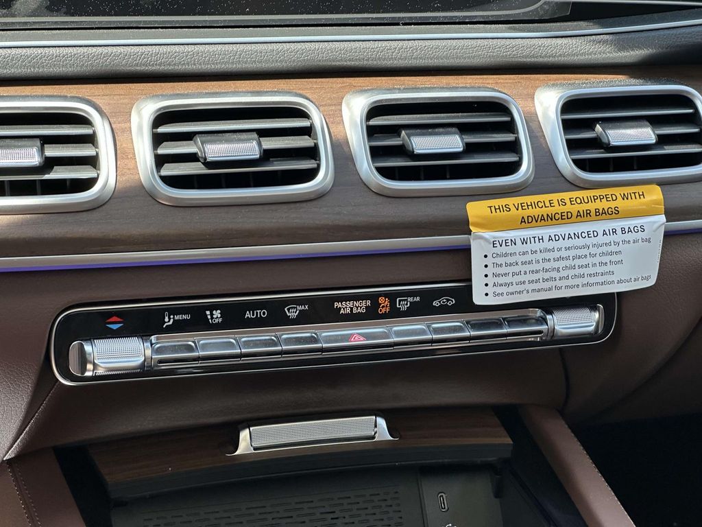 2025 Mercedes-Benz GLE 350 13