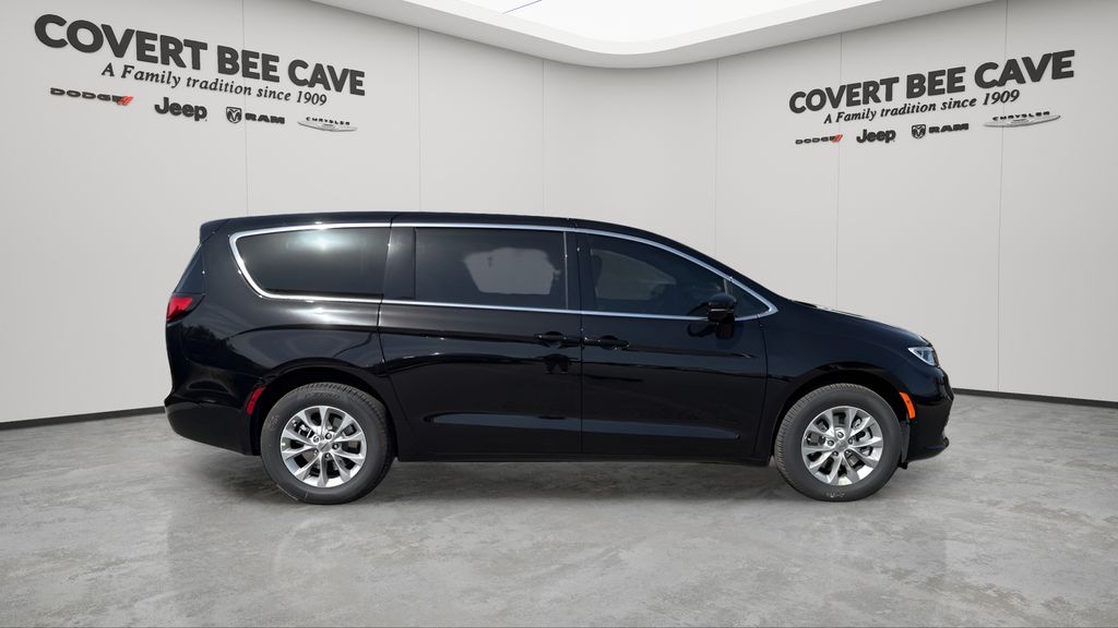 New Car 2025 Chrysler Pacifica  For Sale Under $40,000 In Austin, Texas