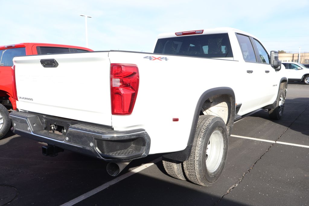 2025 Chevrolet Silverado 3500 Work Truck 10