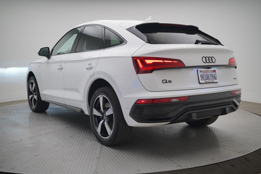 Thumbnail: 2023 Audi Q5 - 3