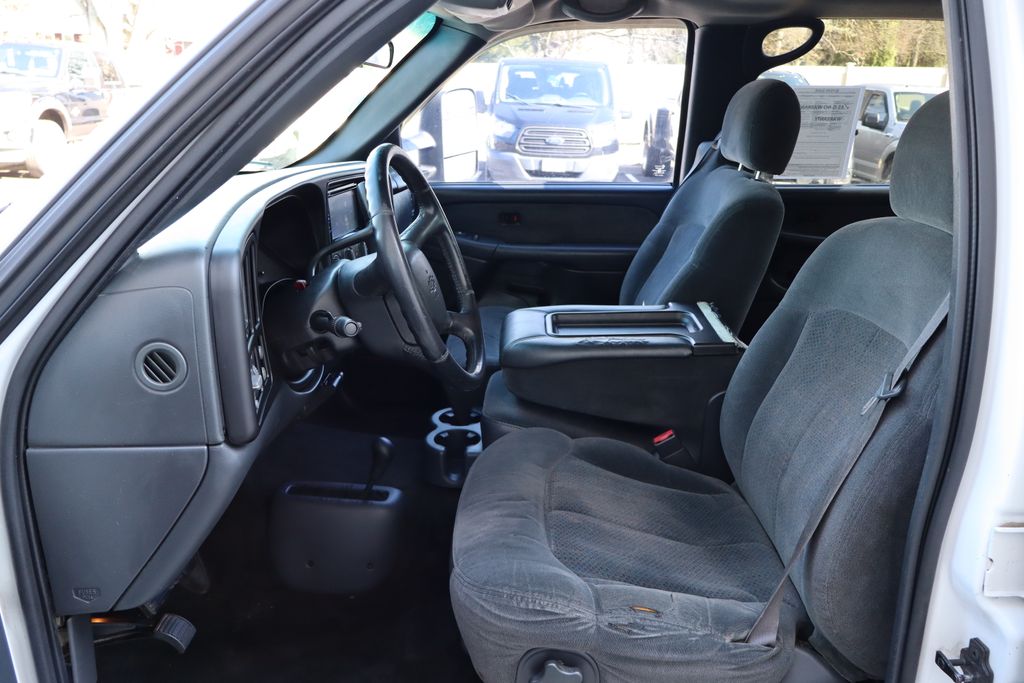 used 2002 Chevrolet Silverado 3500 car, priced at $11,500