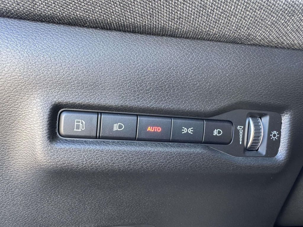 Used 2026 Jeep Cherokee SUV