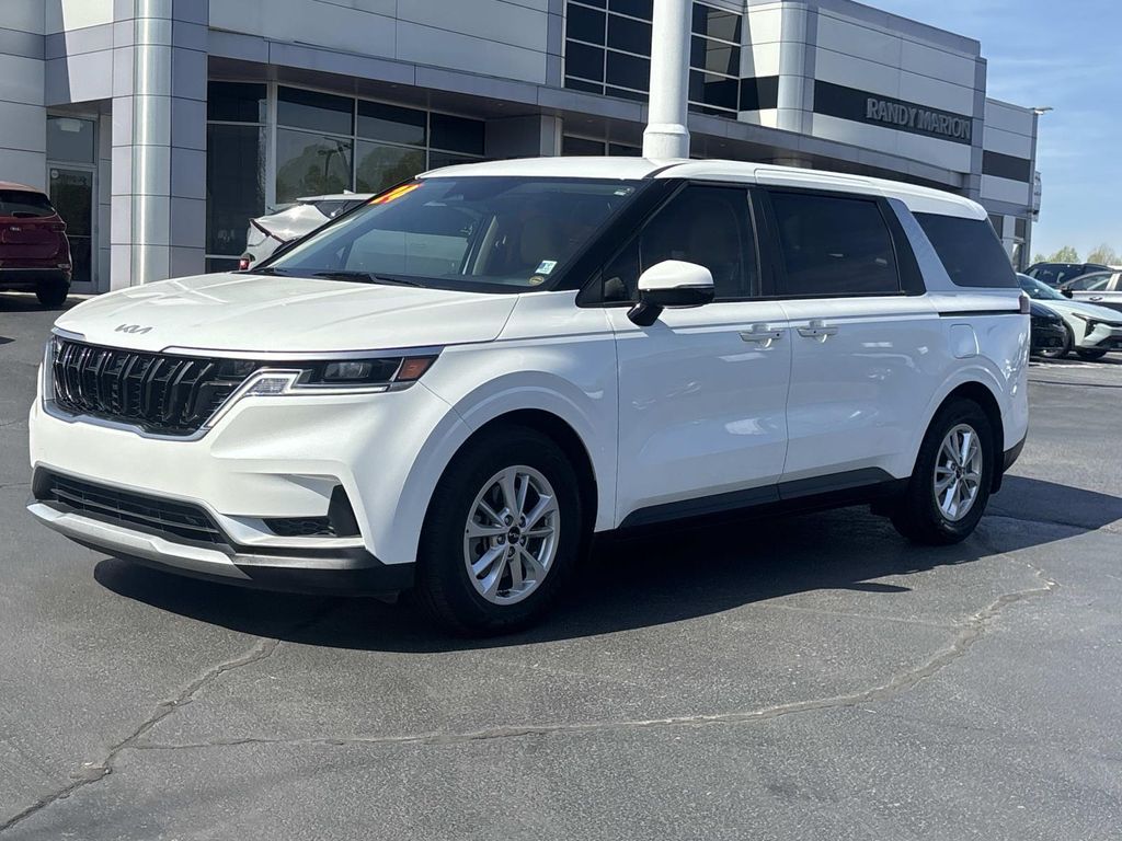 Snow White Pearl 2024 Kia Carnival LX FWD Minivan Front-Wheel Drive 8-Speed Automatic