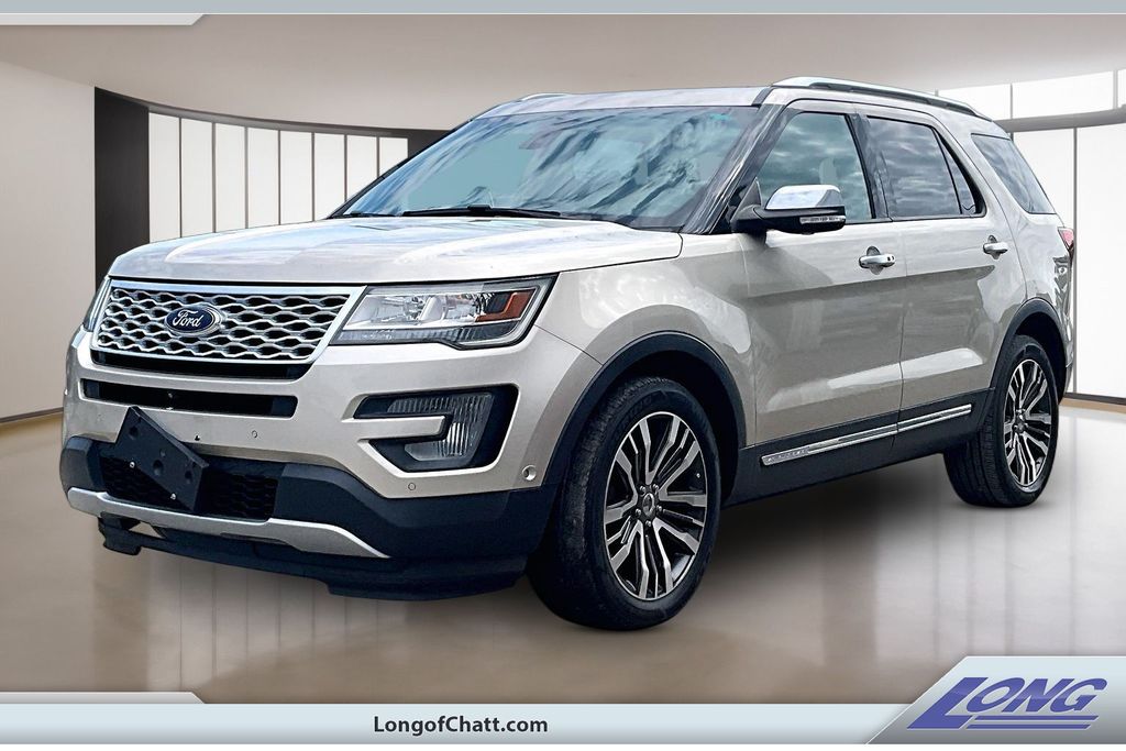 2017 Ford Explorer Platinum 4WD's photo