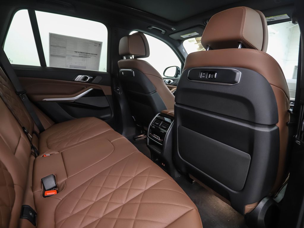 Thumbnail: 2026 BMW X5 - 27