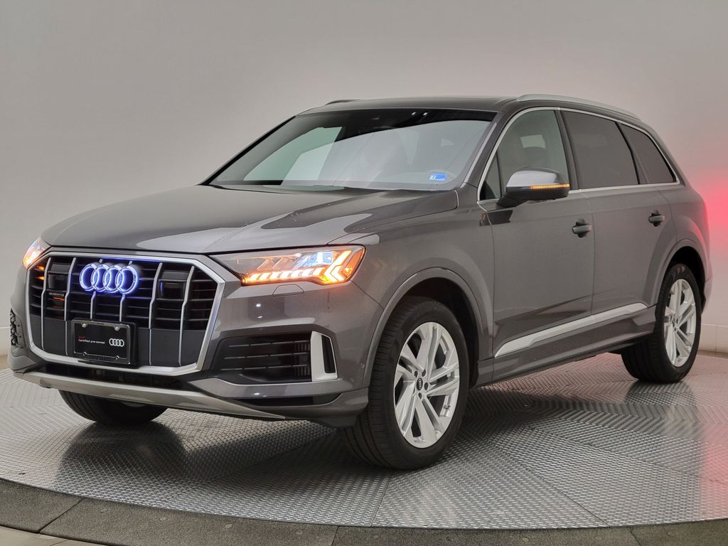 Thumbnail: 2023 Audi Q7 - 2