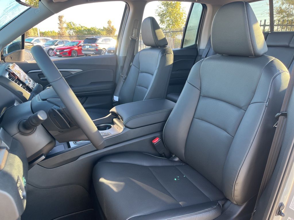 Thumbnail: 2026 Honda Ridgeline - 14