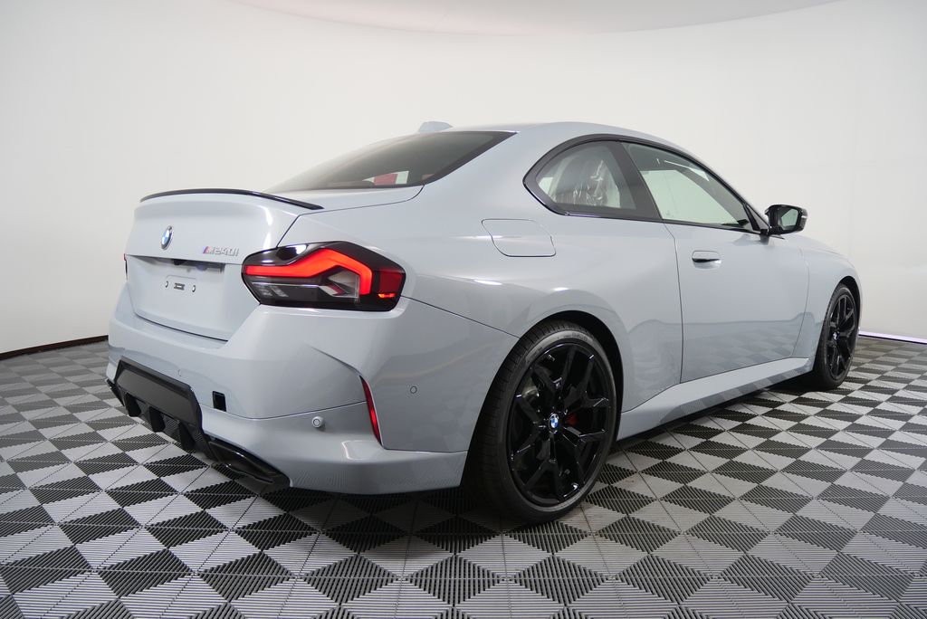 Thumbnail: 2026 BMW 2 Series - 3