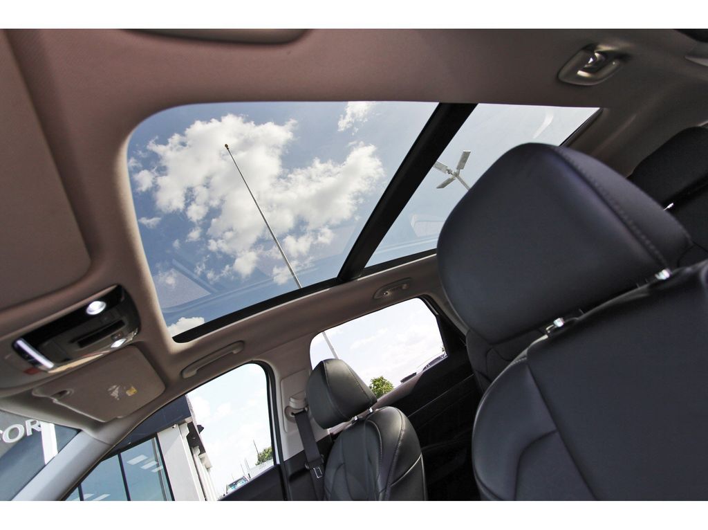 2022 Kia Sorento SX White at Joe Myers Mazda Kia