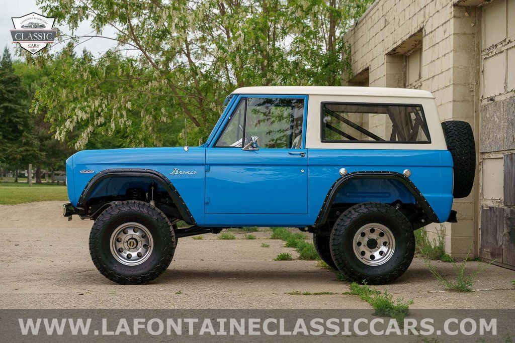 1969 Ford Bronco 9