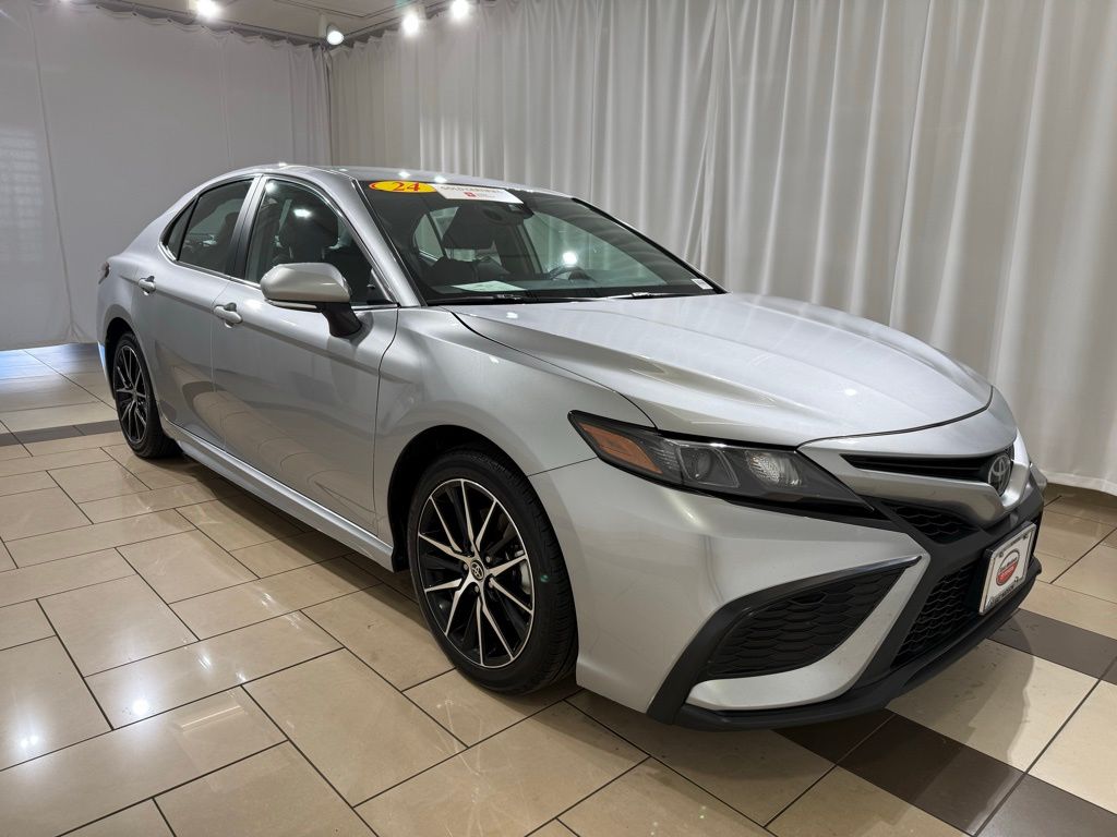 Thumbnail: 2024 Toyota Camry - 7