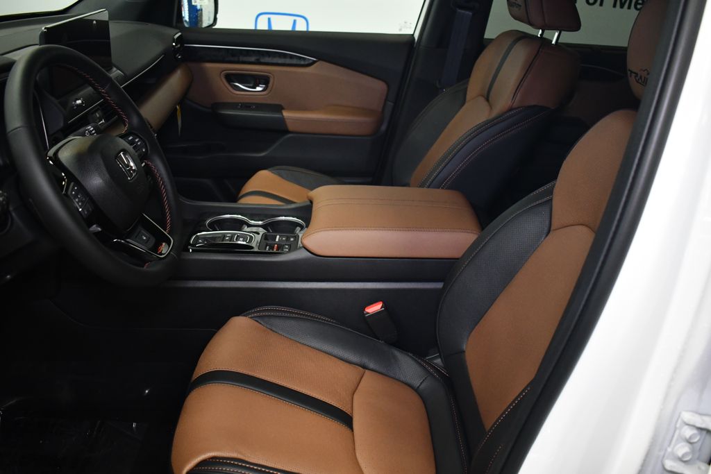 Thumbnail: 2026 Honda Passport - 21