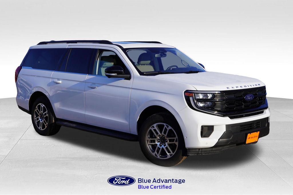 2025 Ford Expedition MAX Active 4WD
