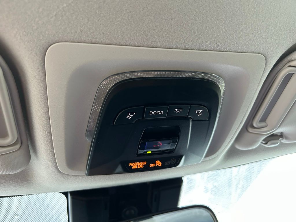 Thumbnail: 2023 Toyota Corolla - 27