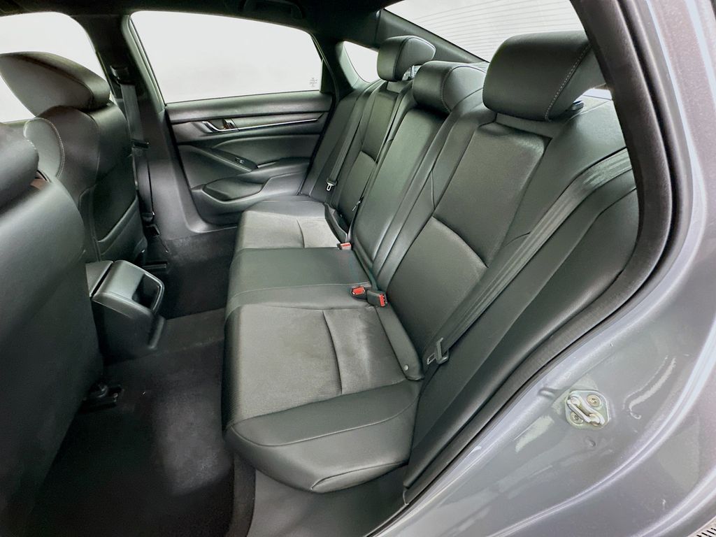 2019 Honda Accord Sport 23