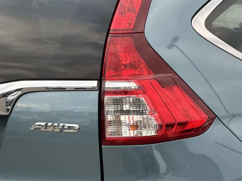 Thumbnail: 2016 Honda CR-V - 10