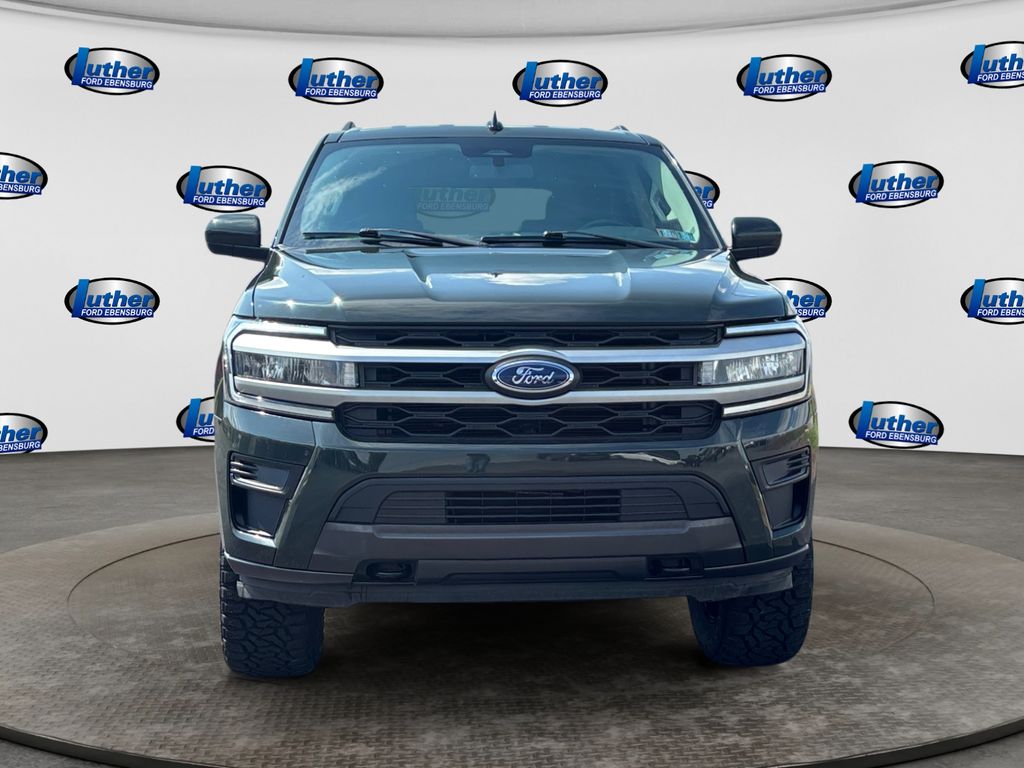 2022 Ford Expedition XLT Green at Grove City Ford