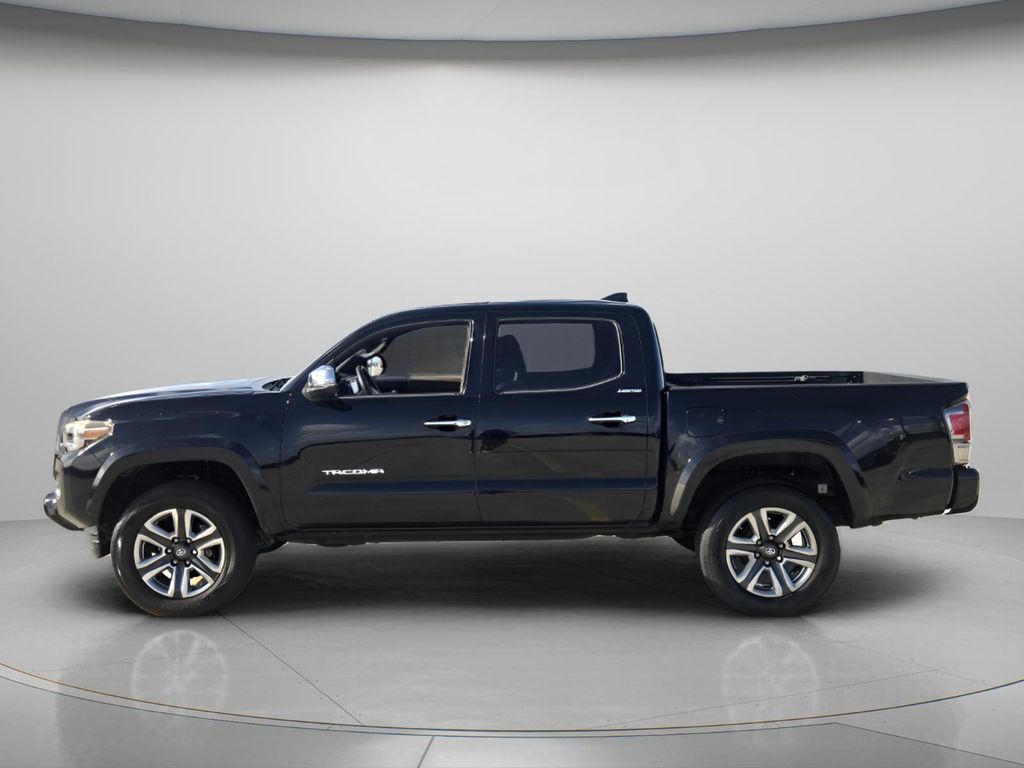 2018 Toyota Tacoma - $21,598