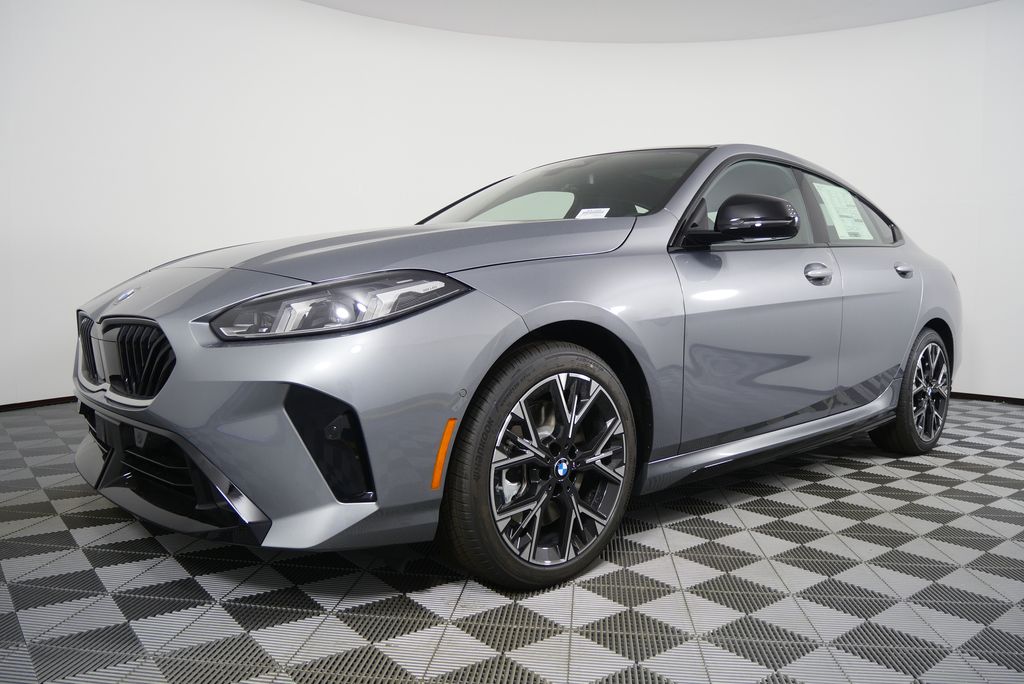 Thumbnail: 2026 BMW 2 Series - 8