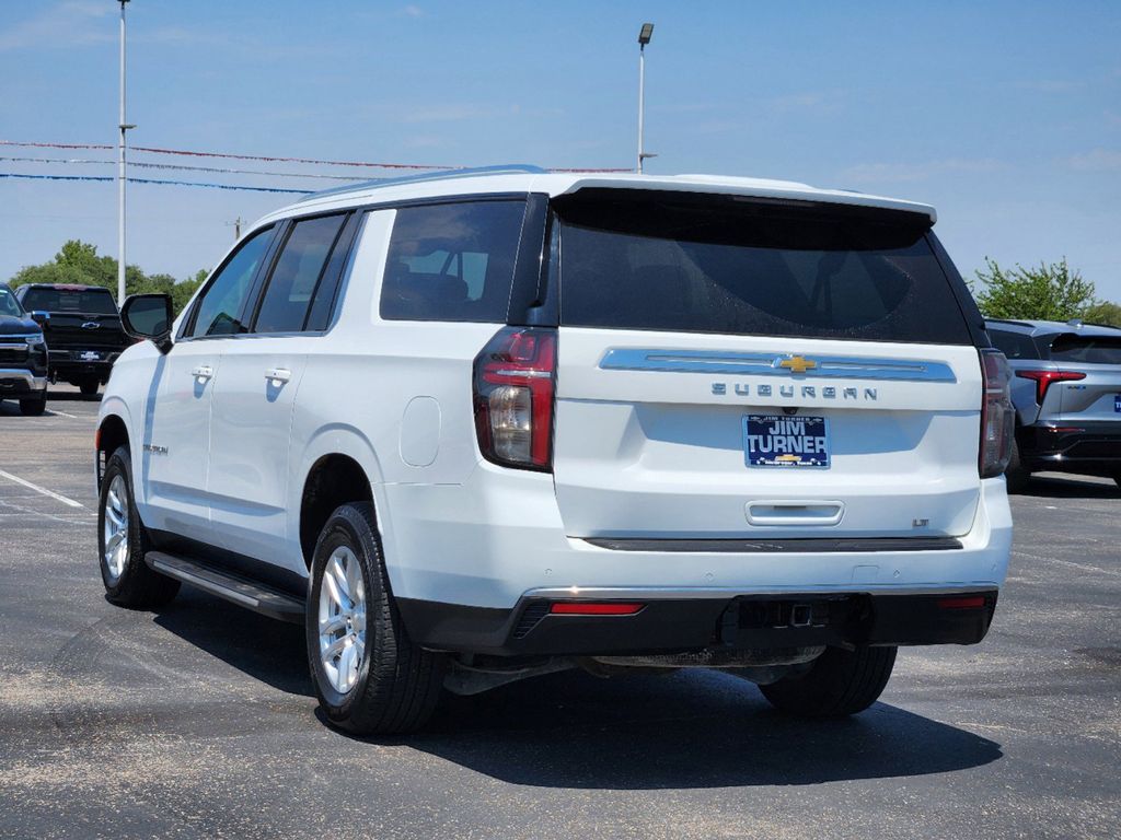 2022 Chevrolet Suburban LT 6