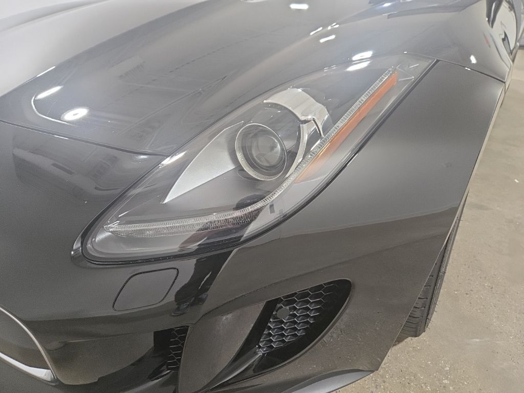 Used 2017 Black Jaguar Base image 24