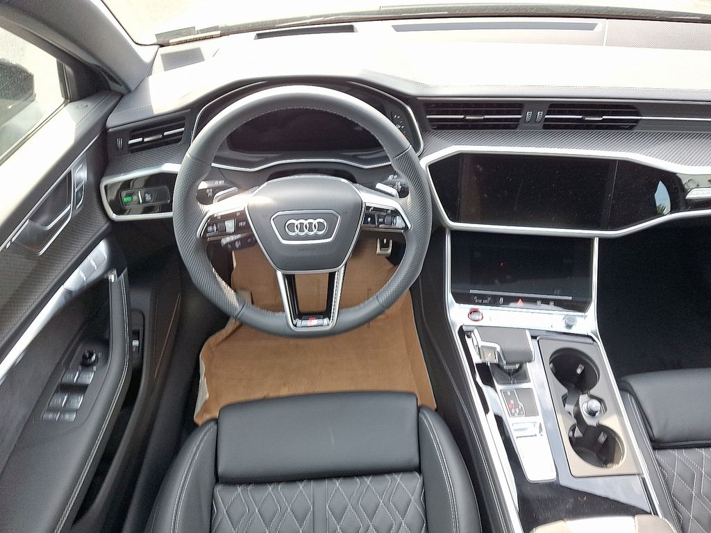 Thumbnail: 2025 Audi S6 - 8