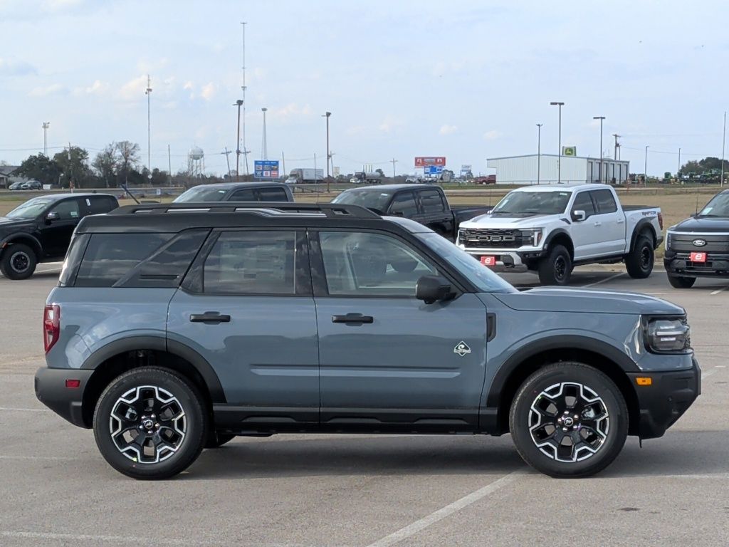 2026 Ford Bronco Sport Outer Banks - 8