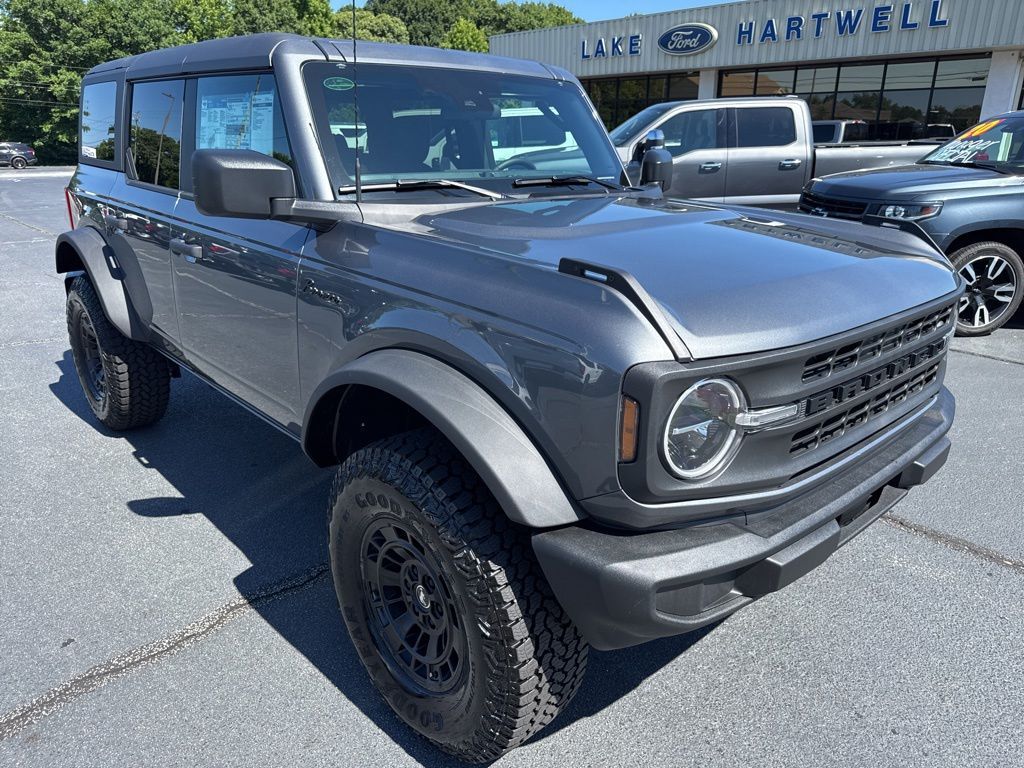 Carbonized Gray Metallic 2026 Ford Bronco SUV / Crossover Four-Wheel Drive Automatic