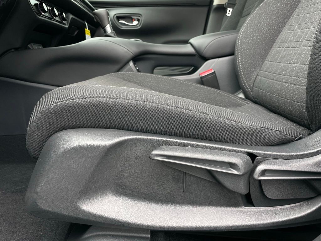 Thumbnail: 2026 Honda HR-V - 25