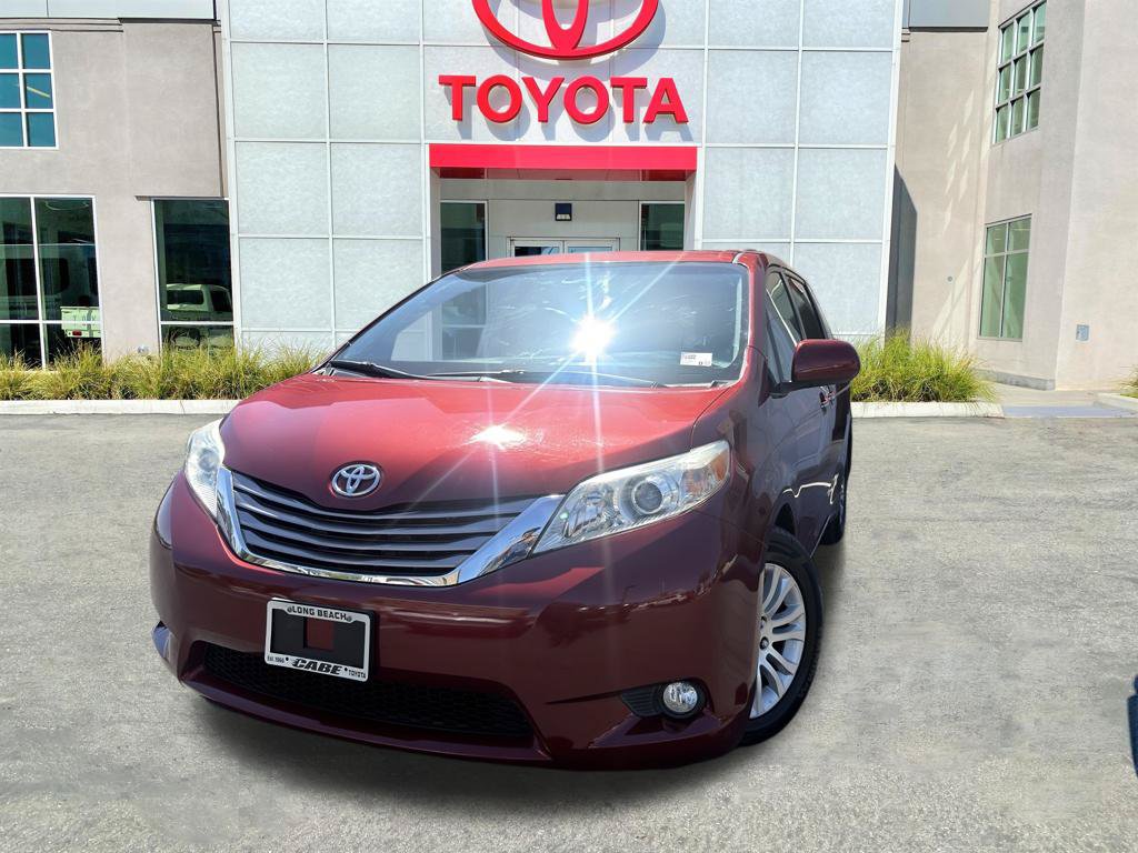 Used 2017 Toyota Sienna Van