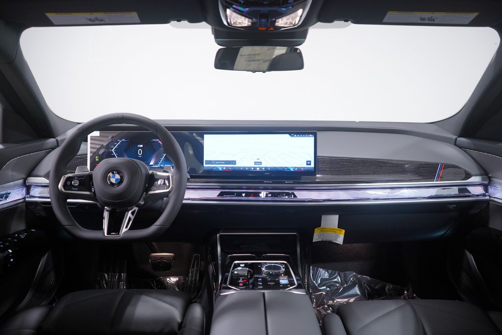 2025 BMW 7 Series 740i 10