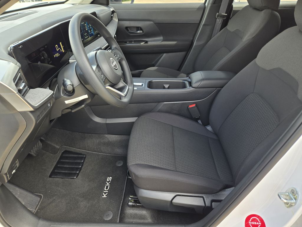 2026 Nissan Kicks S - 11