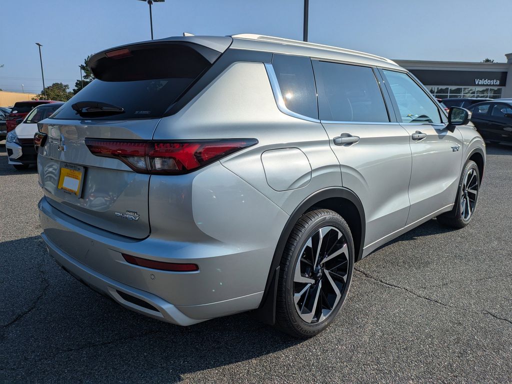 New 2025 Mitsubishi Outlander PHEV SUV