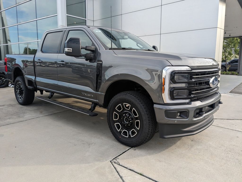 2025 Ford F-250 Super Duty Platinum