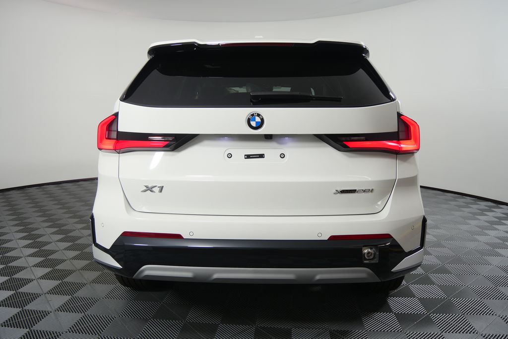 Thumbnail: 2025 BMW X1 - 4