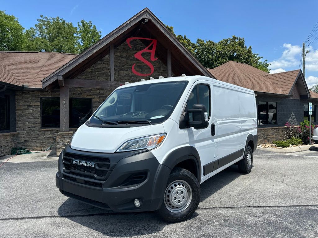 Bright White Clearcoat 2025 RAM ProMaster Van Front-Wheel Drive 9-Speed Automatic
